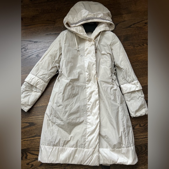 Max Mara Cube Collection Coat, size 4 - Picture 12 of 12